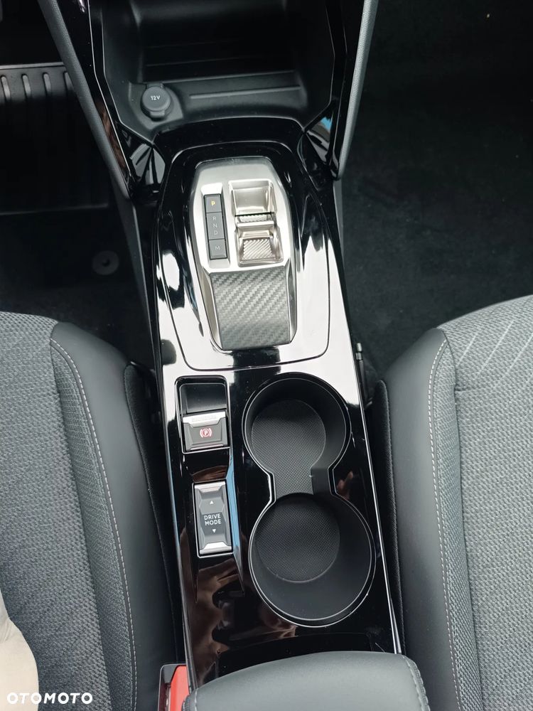 Peugeot 2008 1.2 PureTech Allure S&S EAT8 - 15