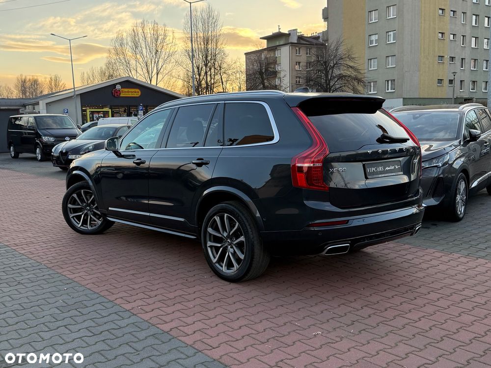 Volvo XC 90 D5 AWD R-Design - 17