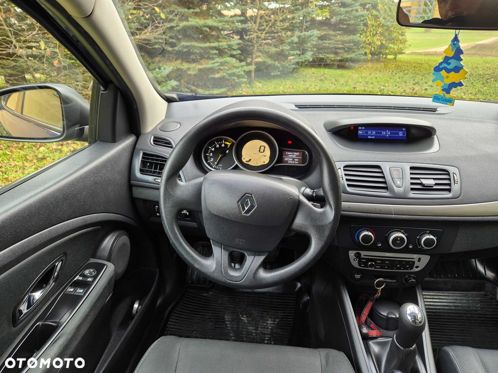 Renault Megane - 8