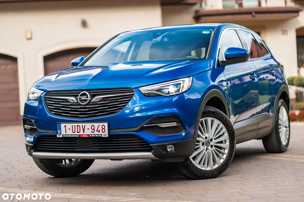 Opel Grandland X 1.2 Start/Stop Business Elegance - 2