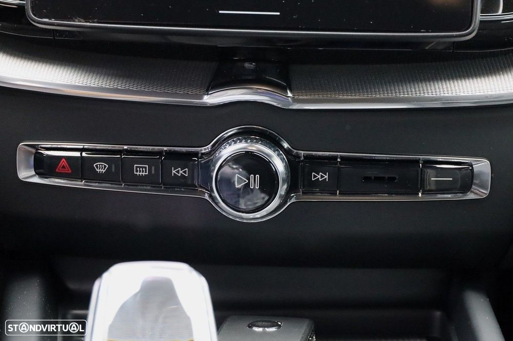 Volvo XC 60 2.0 T6 PHEV Black Edition AWD - 25