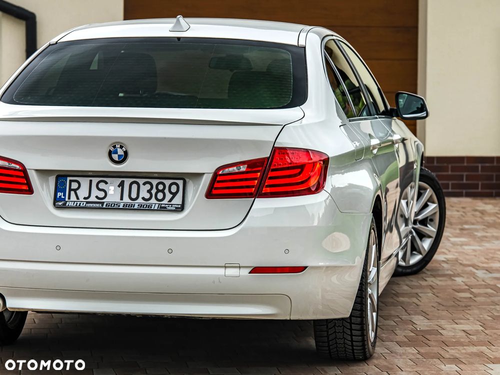 BMW Seria 5 520d Sport-Aut - 13
