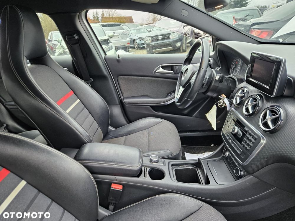 Mercedes-Benz Klasa A 200 CDI (BlueEFFICIENCY) 7G-DCT Style - 18