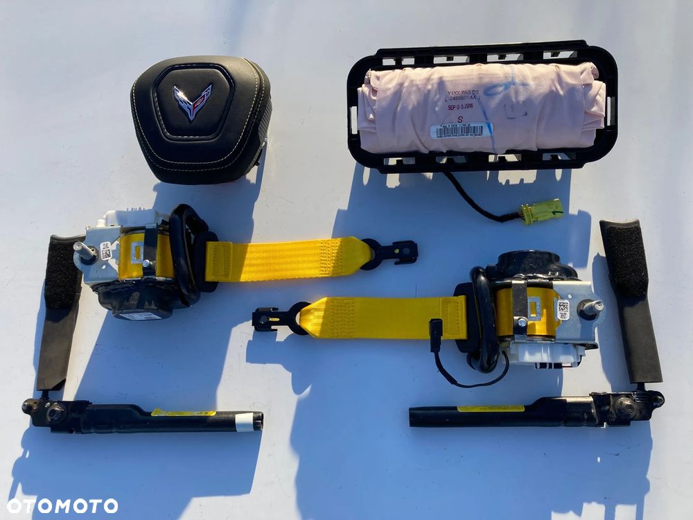 CHEVROLET CORVETTE C7 Z07 C8 Z08 AIRBAG PODUSZKA POWIETRZNA KIEROWCY SKÓRA PASY PAS AIR BAG PASAŻERA SRS PODUSZKI POWIETRZNE KURTYNA KURTYNY FOTELA FOTELOWA W FOTEL SZYCIE DESKA KONSOLA NAPINACZ DOPINACZ NAPINACZE DOPINACZE naprawa regeneracja  NOWE ORYGINALNE  NA MAGAZYNIE   Raz2 !!! - 1