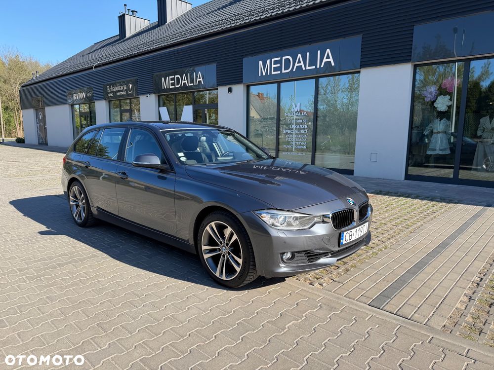 BMW Seria 3 328i xDrive Sport-Aut - 1