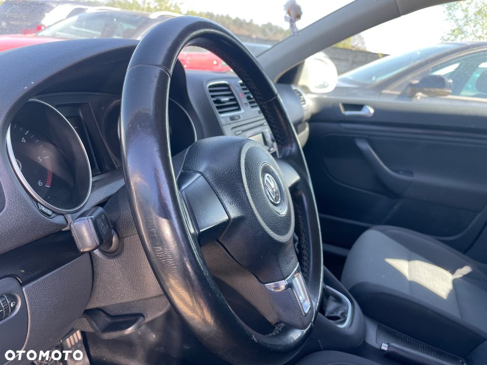 Volkswagen Golf 1.6 TDI BlueMotion Technology Comfortline - 6