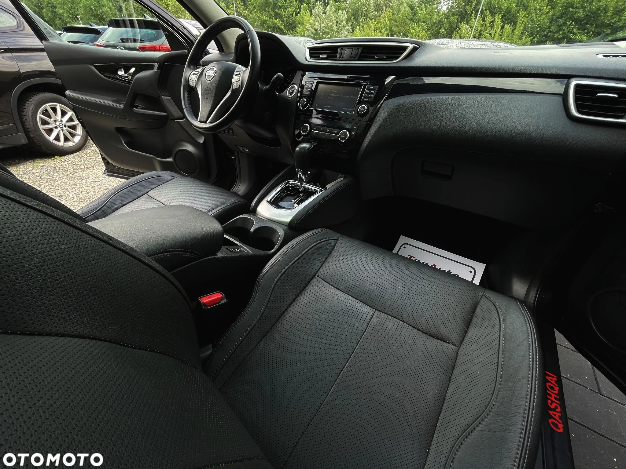 Nissan Qashqai 1.6 DCi N-Connecta Xtronic - 16