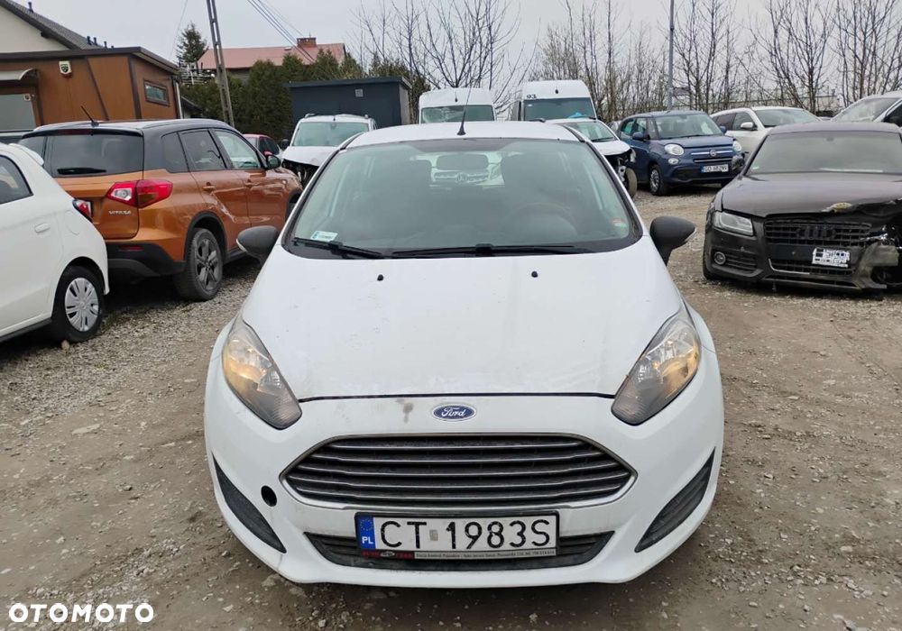 Ford Fiesta - 18