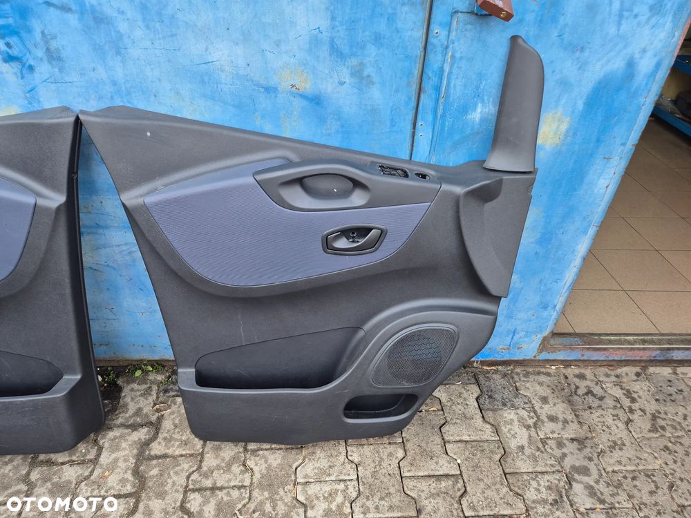 BOCZEK DRZWI LEWY PRAWY NV 300 TALENTO TRAFIC III VIVARO B 14r.+ - 4