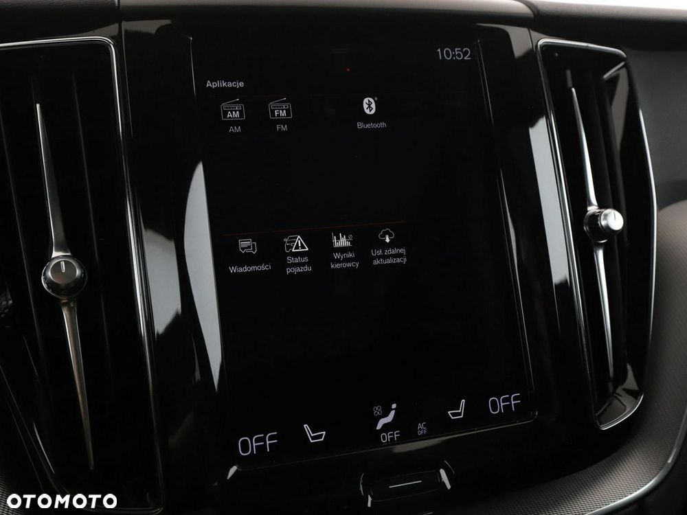 Volvo XC 60 D4 R-Design - 27