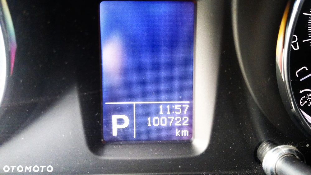 Suzuki Kizashi 2.4 4x4 CVT Sport - 17