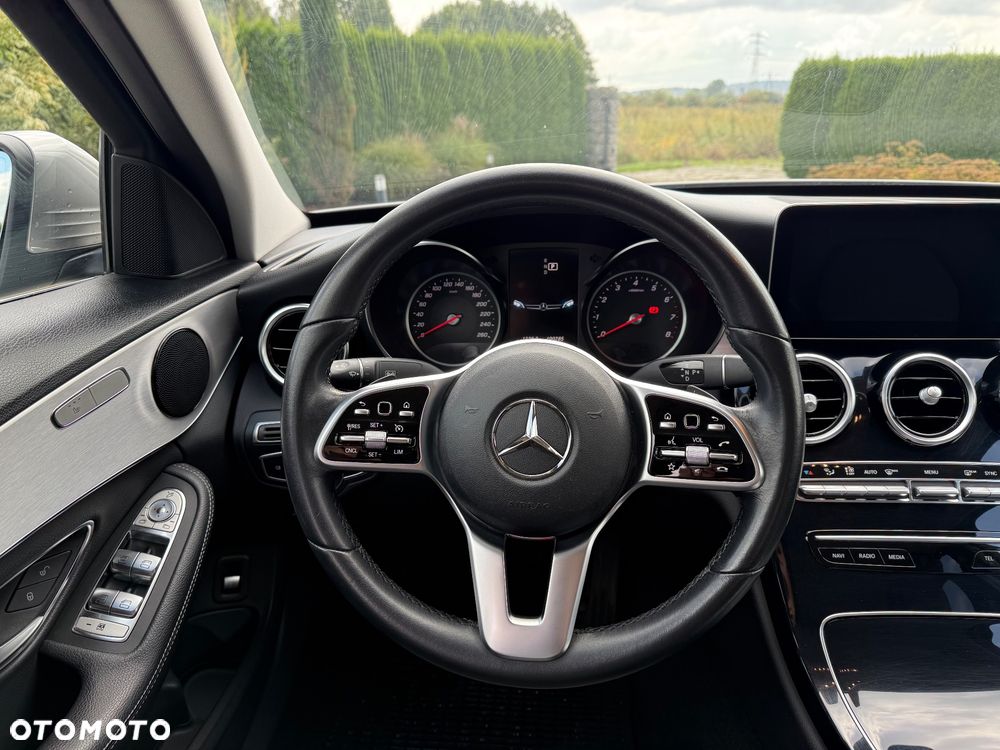 Mercedes-Benz Klasa C - 19