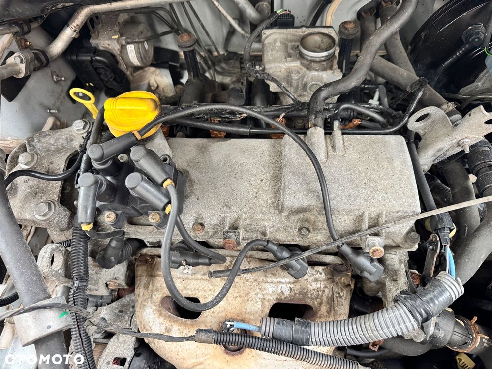 DACIA DOKKER LODGY 1.6 8V MPI SILNIK K7MA812 - 1