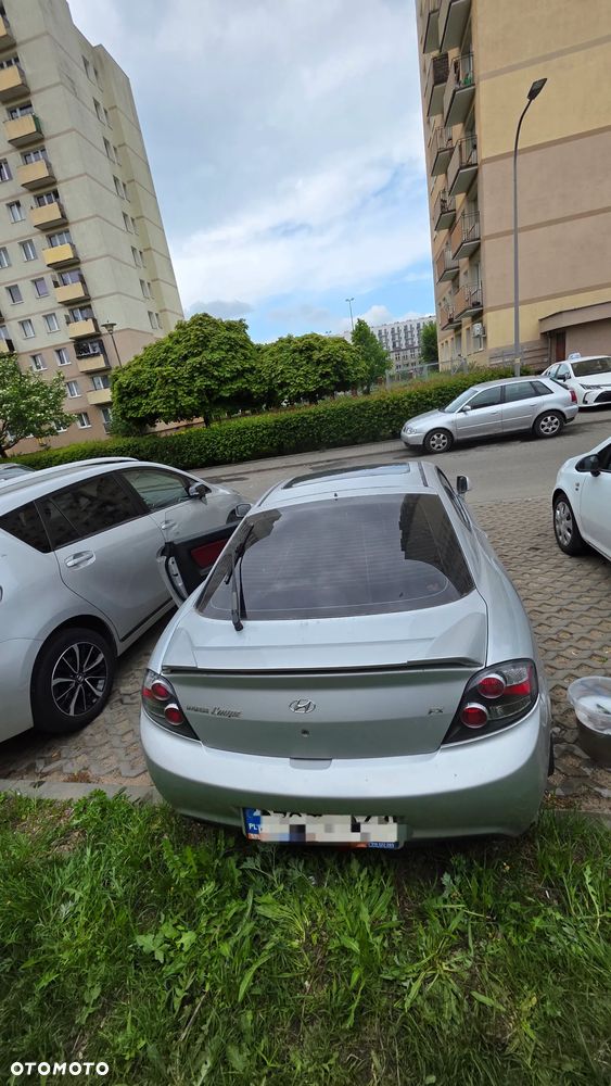 Hyundai Coupe 2.0 GLS - 23