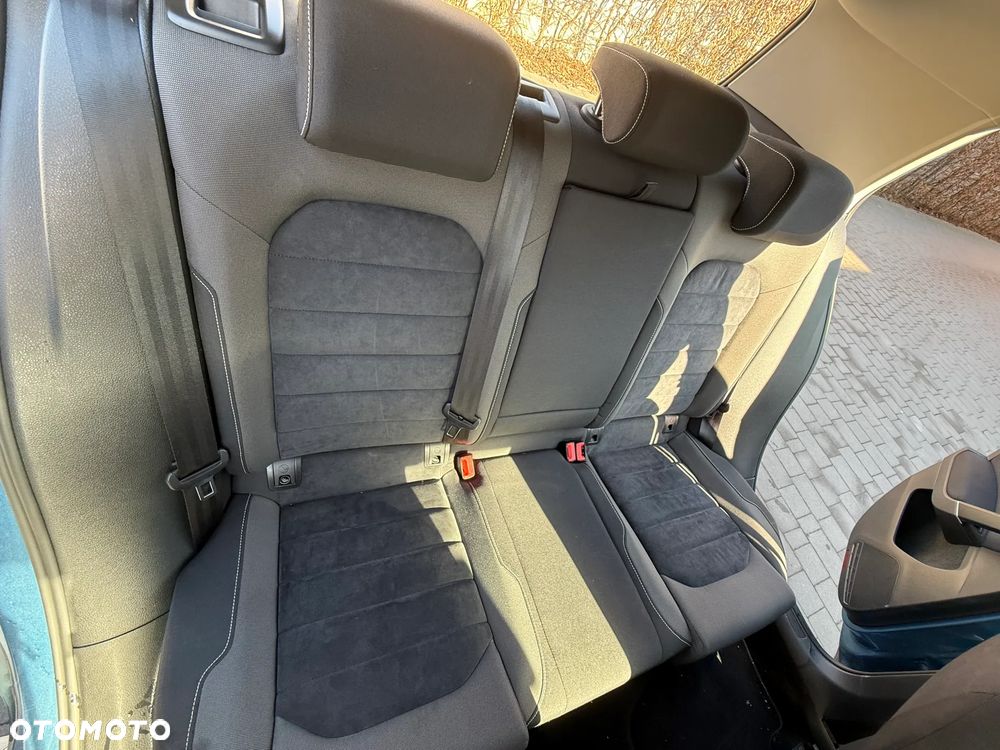 Volkswagen Golf 1.4 TSI BMT Highline DSG - 17