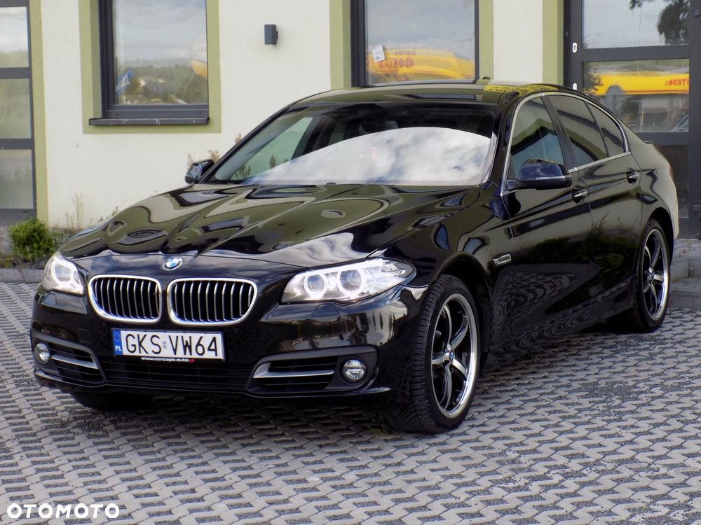BMW Seria 5 525d xDrive - 3
