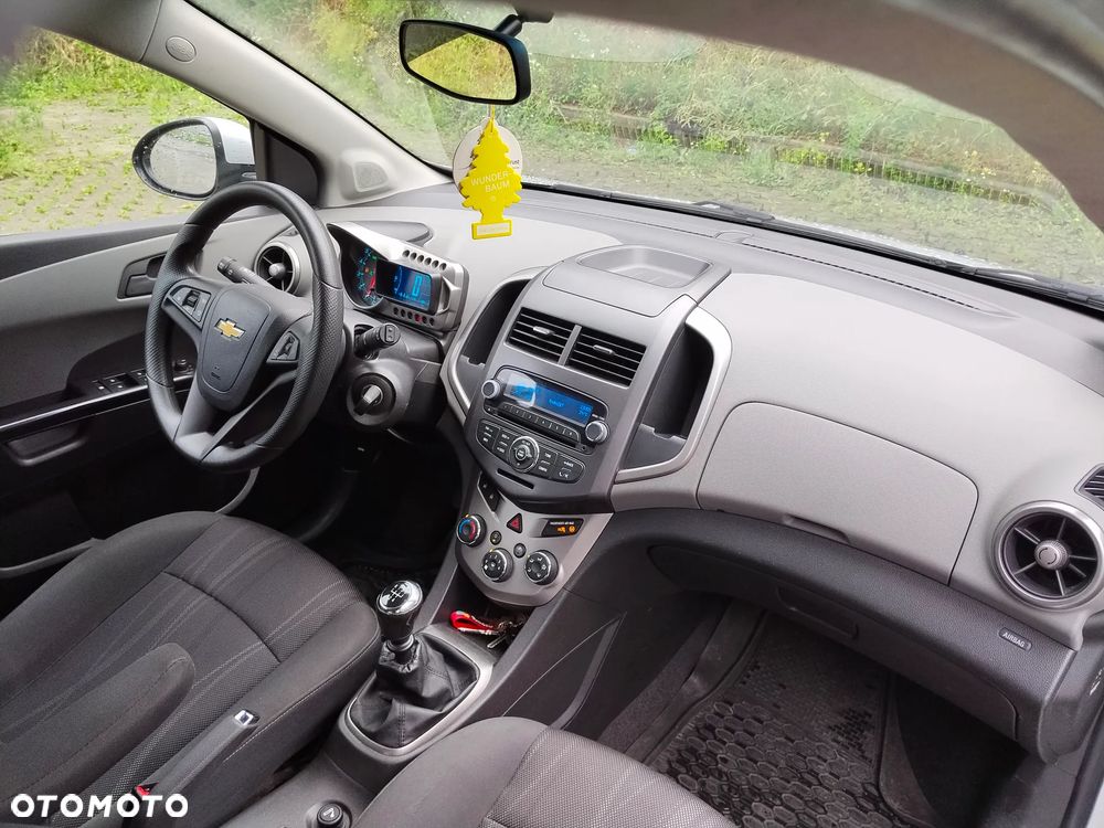 Chevrolet Aveo 1.2 LT+ - 16