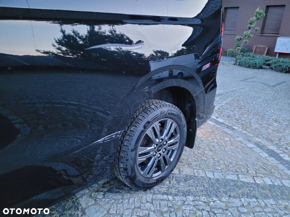 Ford Tourneo Custom L2H1 VA Autm Titanium - 32