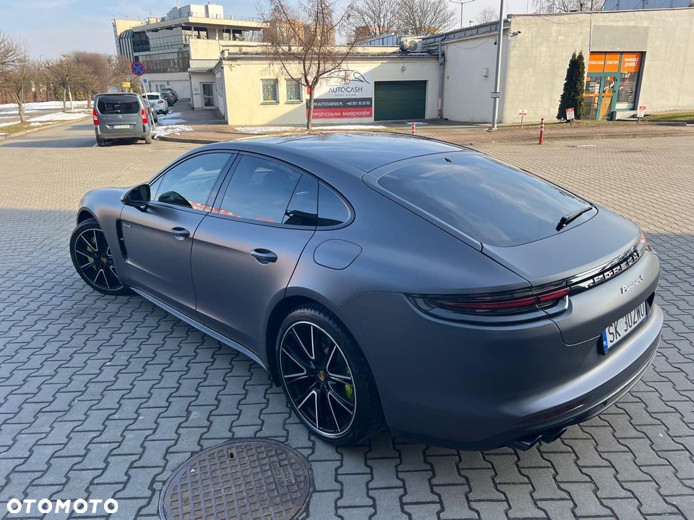 Porsche Panamera 4 E-Hybrid Executive - 3