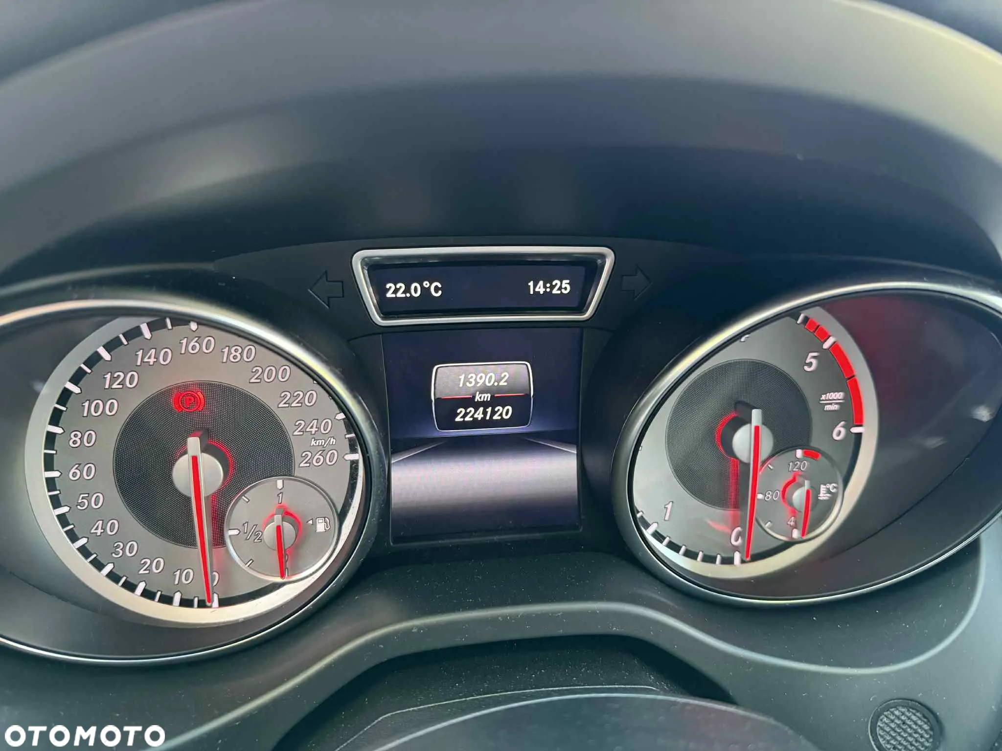 Mercedes-Benz CLA 200 CDI - 16