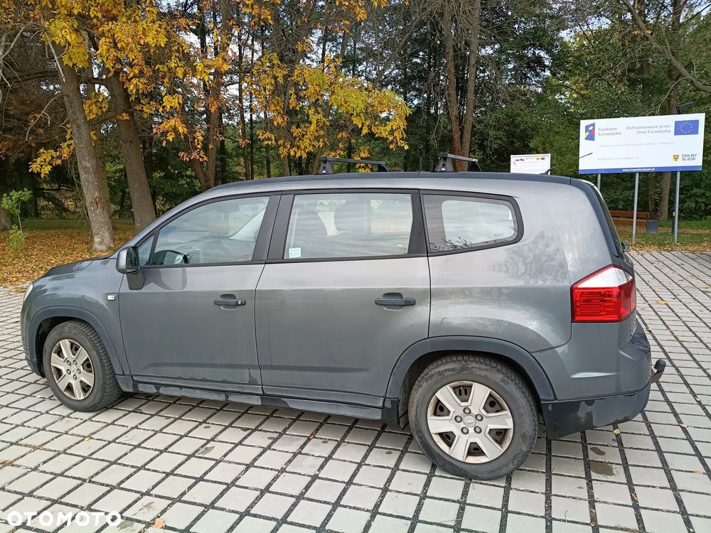 Chevrolet Orlando - 4