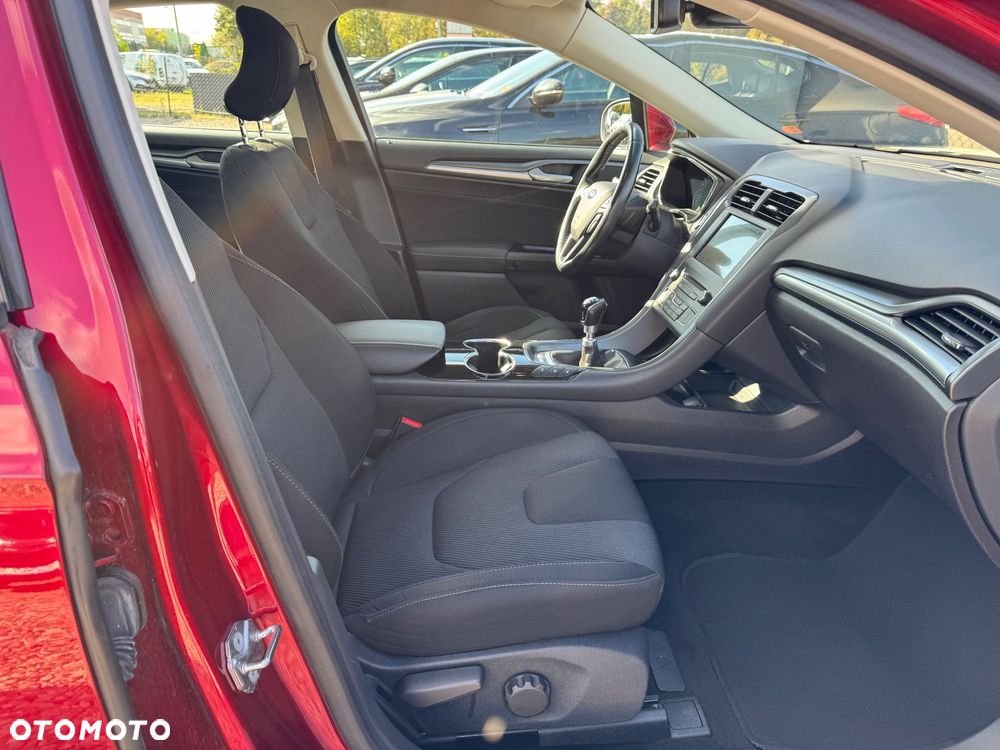 Ford Mondeo 1.5 EcoBoost Start-Stopp Titanium - 24