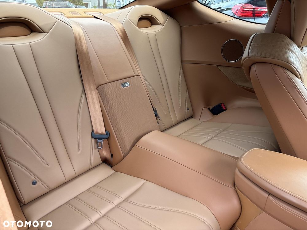 Lexus LC 500h Prestige - 11