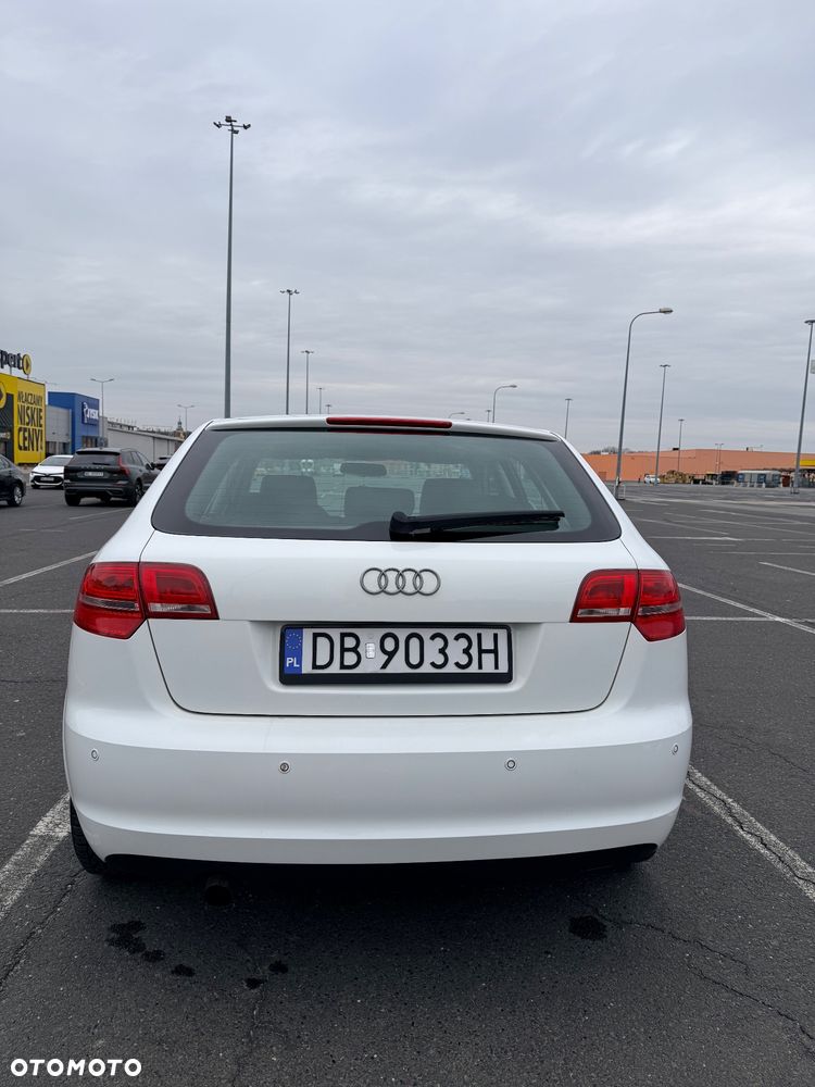 Audi A3 Sportback - 5