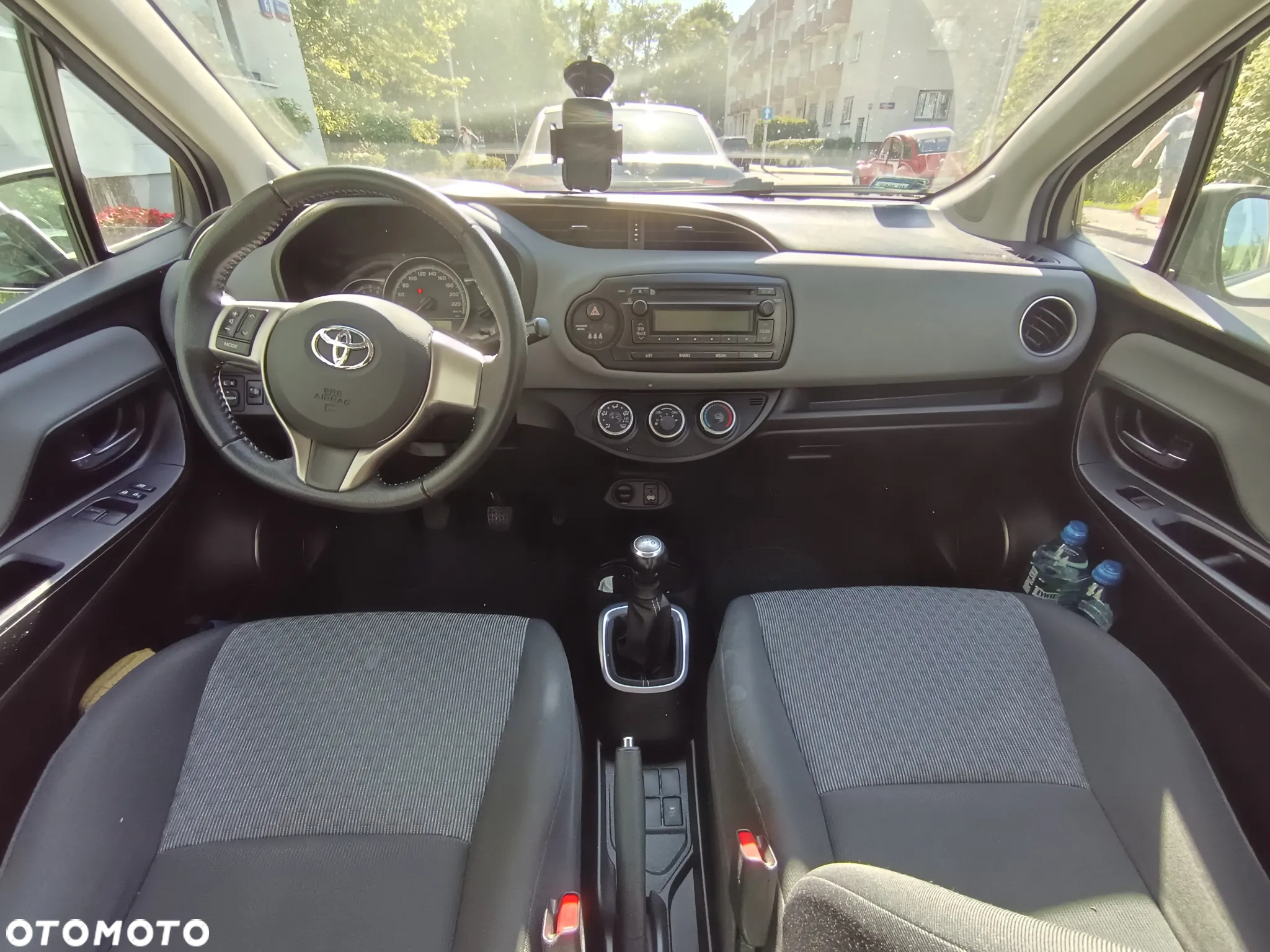 Toyota Yaris 1.0 Active - 8