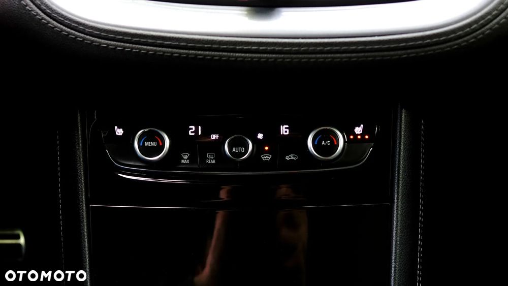 Opel Grandland X 1.6 D Start/Stop Ultimate - 19