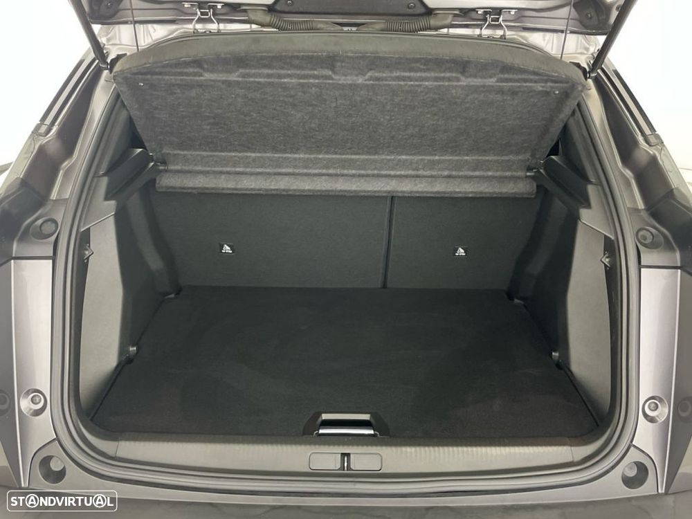 Peugeot 2008 1.2 PureTech Active - 13