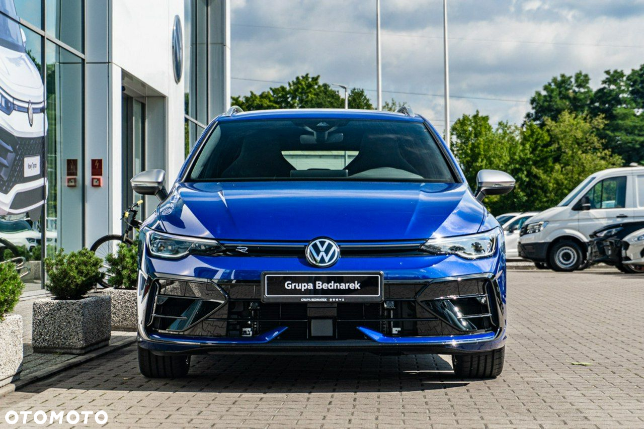 Volkswagen Golf - 4