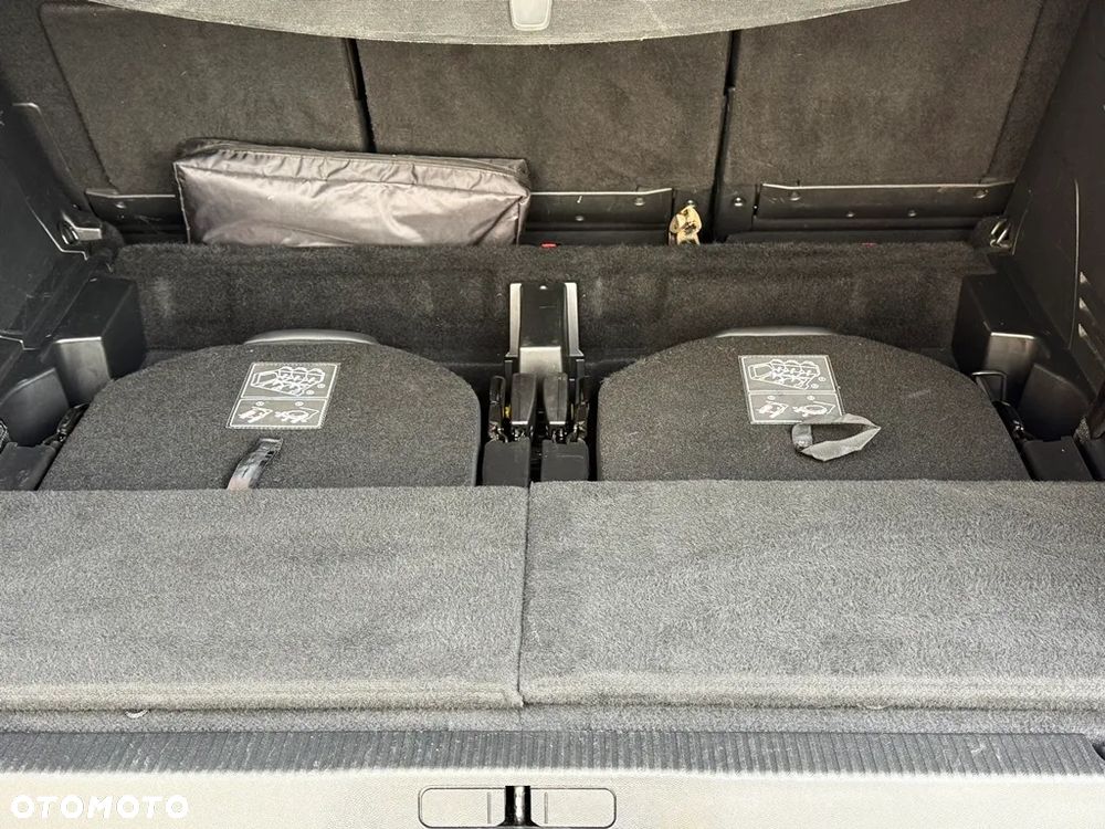 Peugeot 5008 1.6 PureTech GT S&S EAT8 - 40