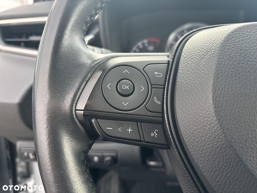 Toyota Corolla 1.8 Hybrid Active - 13