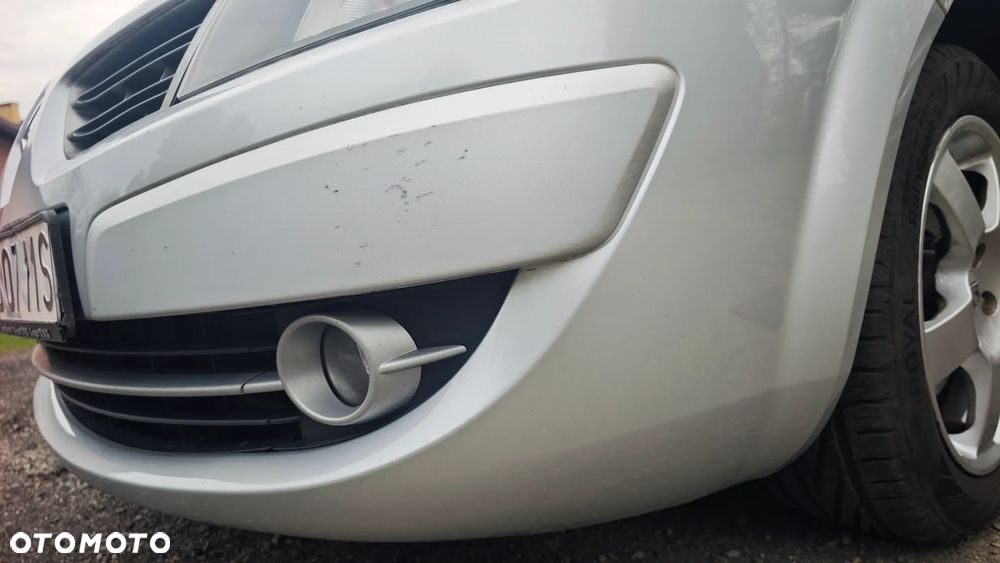 Renault Scenic 1.6 16V Alize - 14