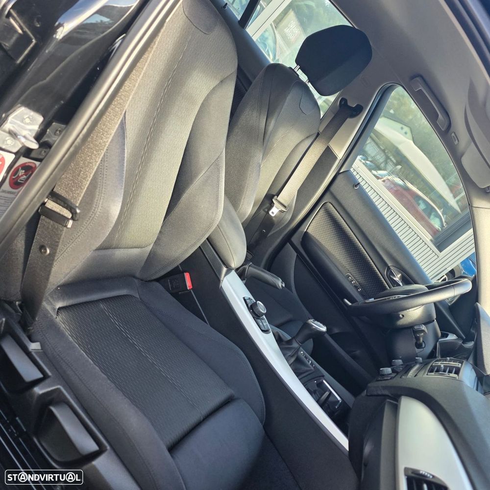 BMW 116 i Urban Line - 30