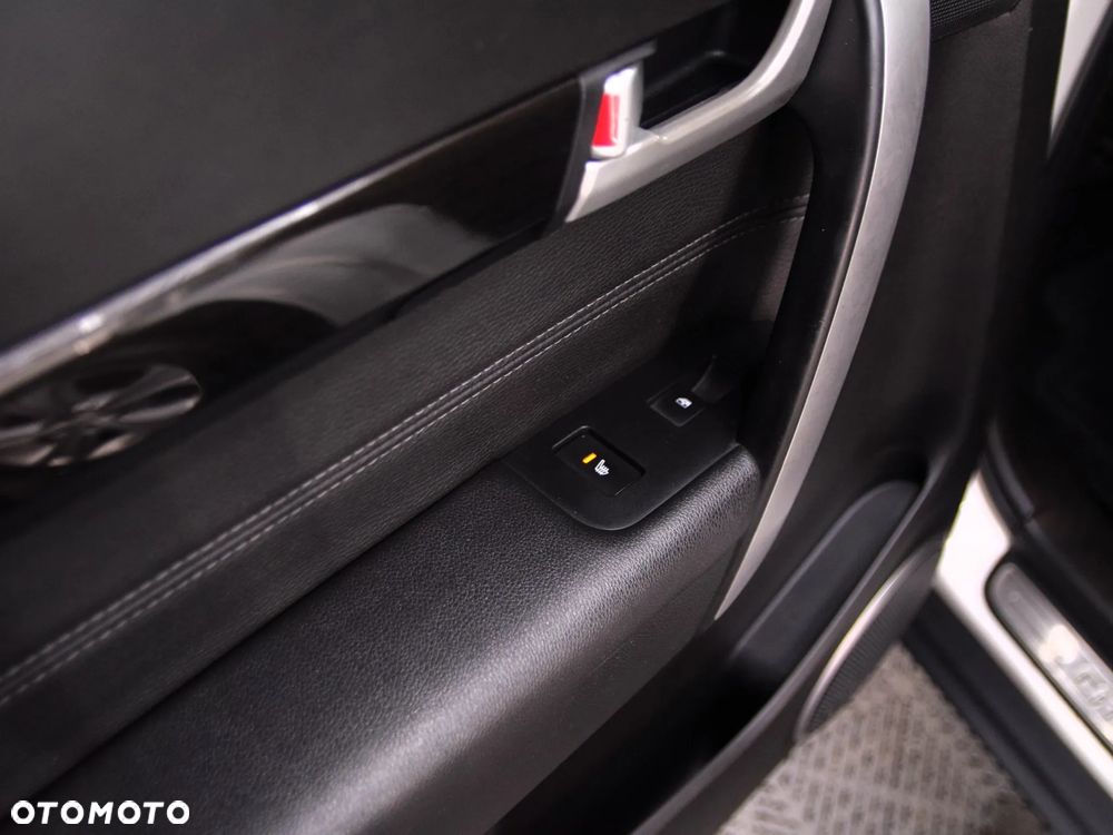 Chevrolet Captiva - 21