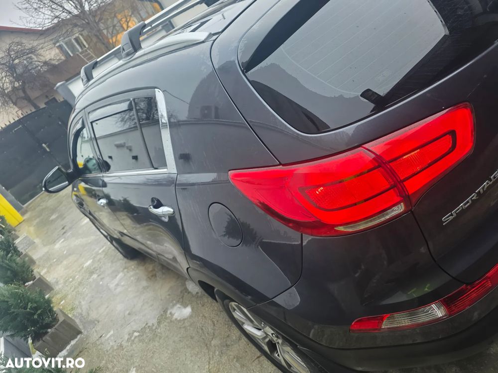 Kia Sportage 2.0 DSL MT 4x4 STYLE - 7