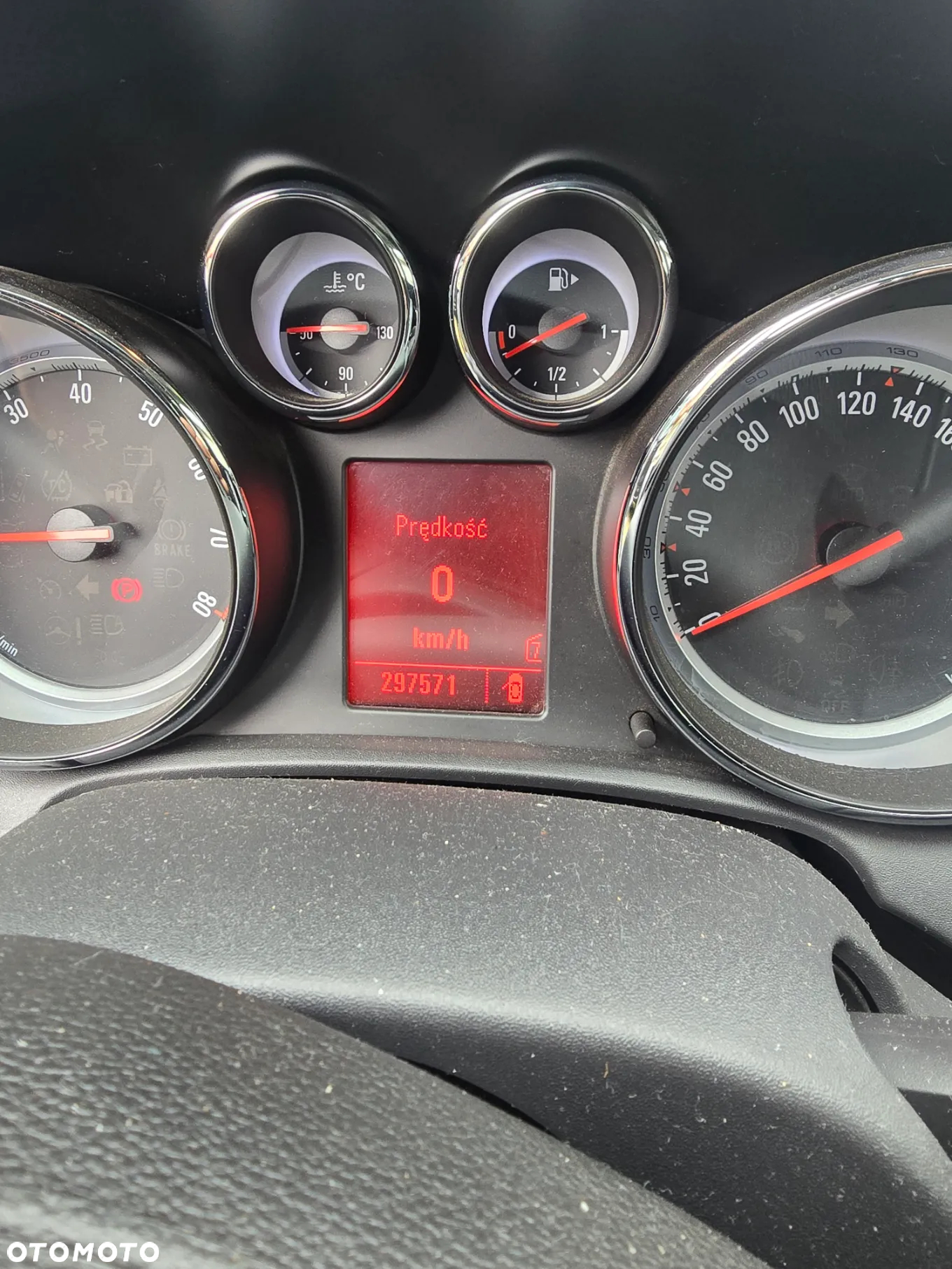 Opel Astra IV 1.4 T Cosmo - 5