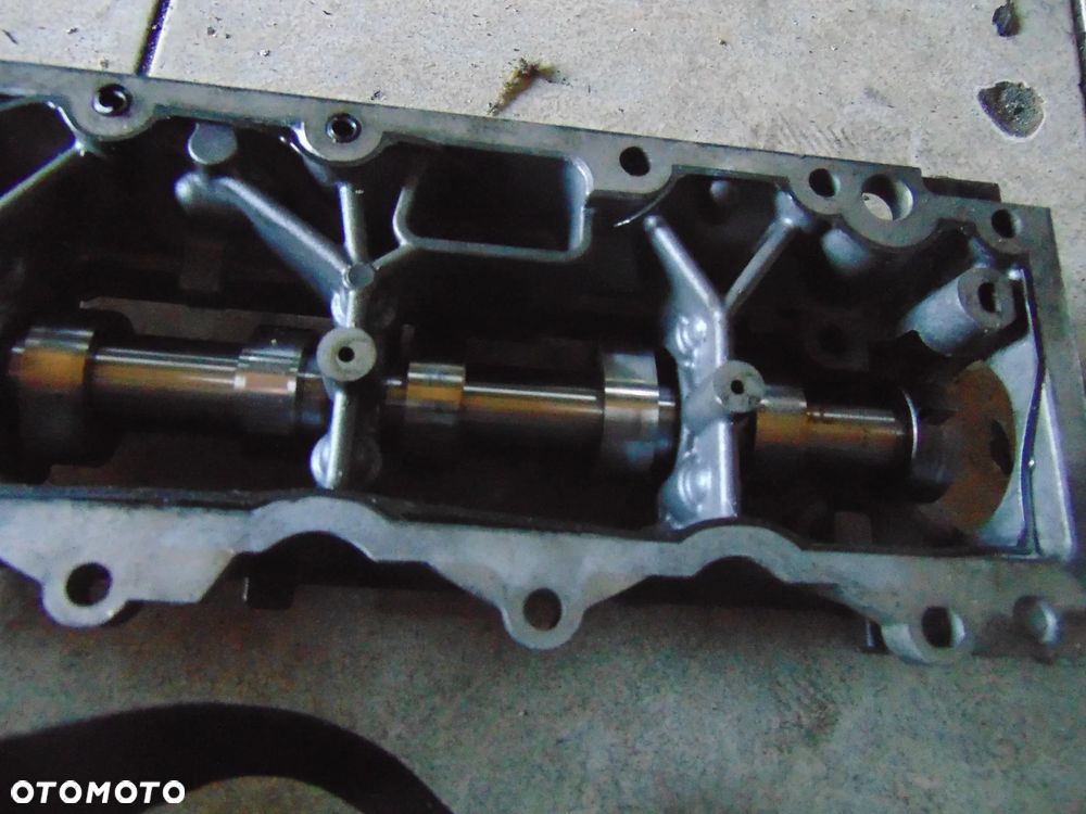 Wałek rozrządu mazda ford 1,4 tdci - 4