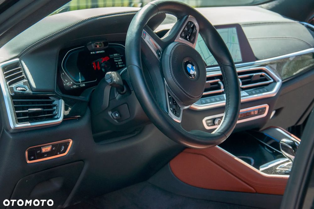 BMW X6 - 24