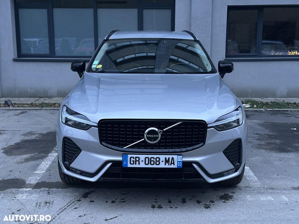 Volvo XC 60 B4 D Ultimate Dark - 1