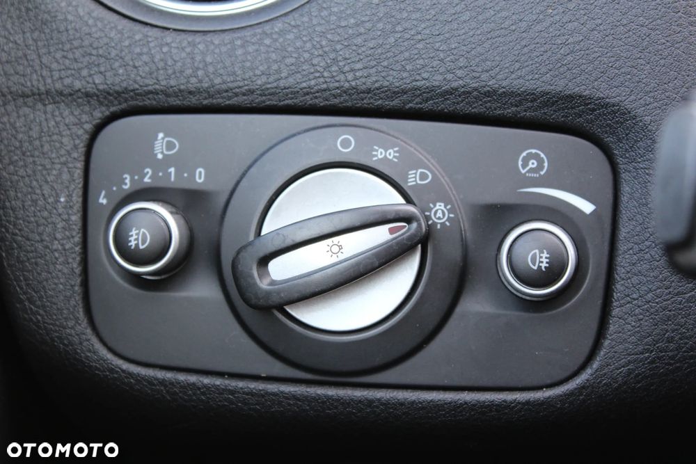 Ford Mondeo 1.6 T Platinium X Plus (Titanium) - 20