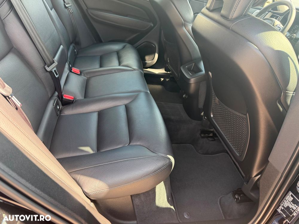 Volvo XC 60 B4 MHEV AT8 AWD Inscription - 17