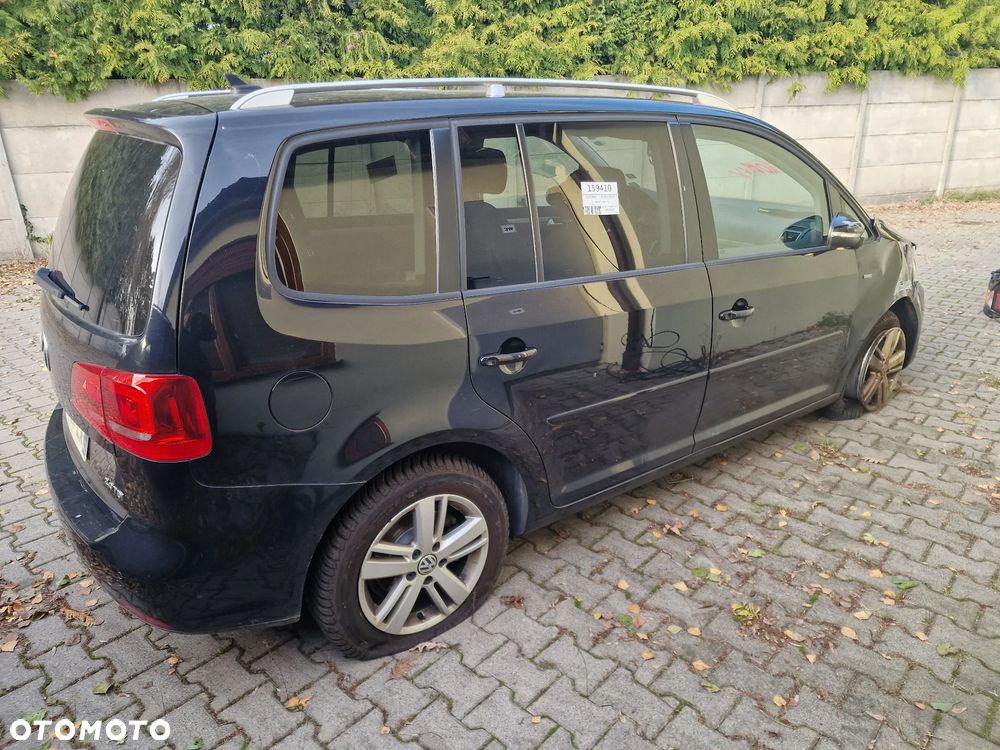 Volkswagen Touran 2.0 TDI DPF BlueMotion Technology DSG MATCH - 13