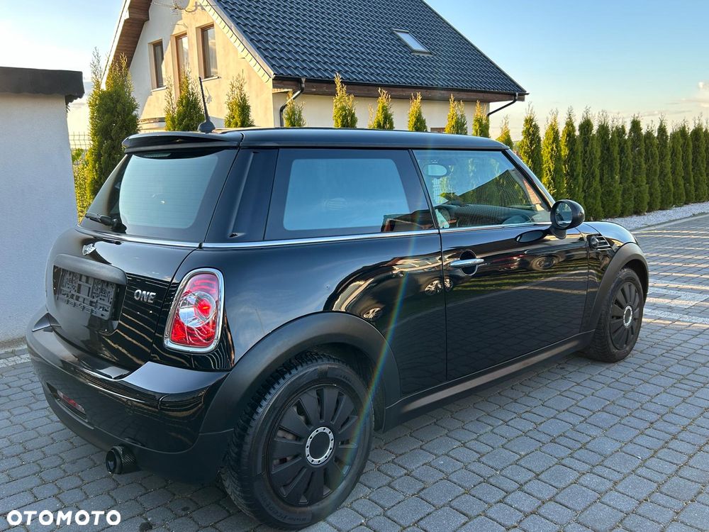 MINI ONE - 13