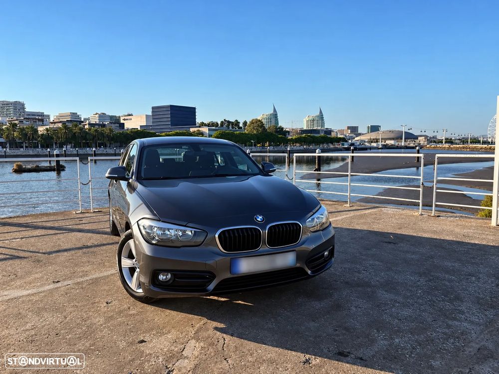 BMW 116 d Pack M - 13