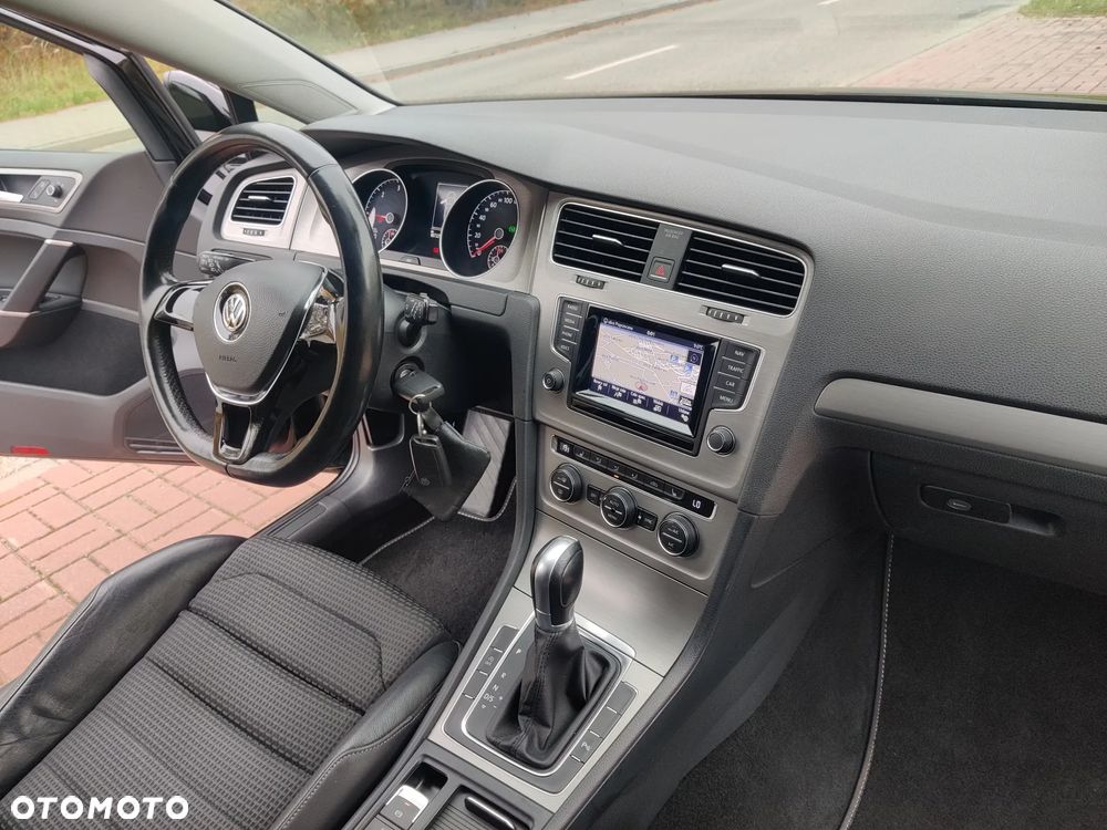 Volkswagen Golf Variant 1.6 TDI BlueMotion Technology DSG Comfortline - 28