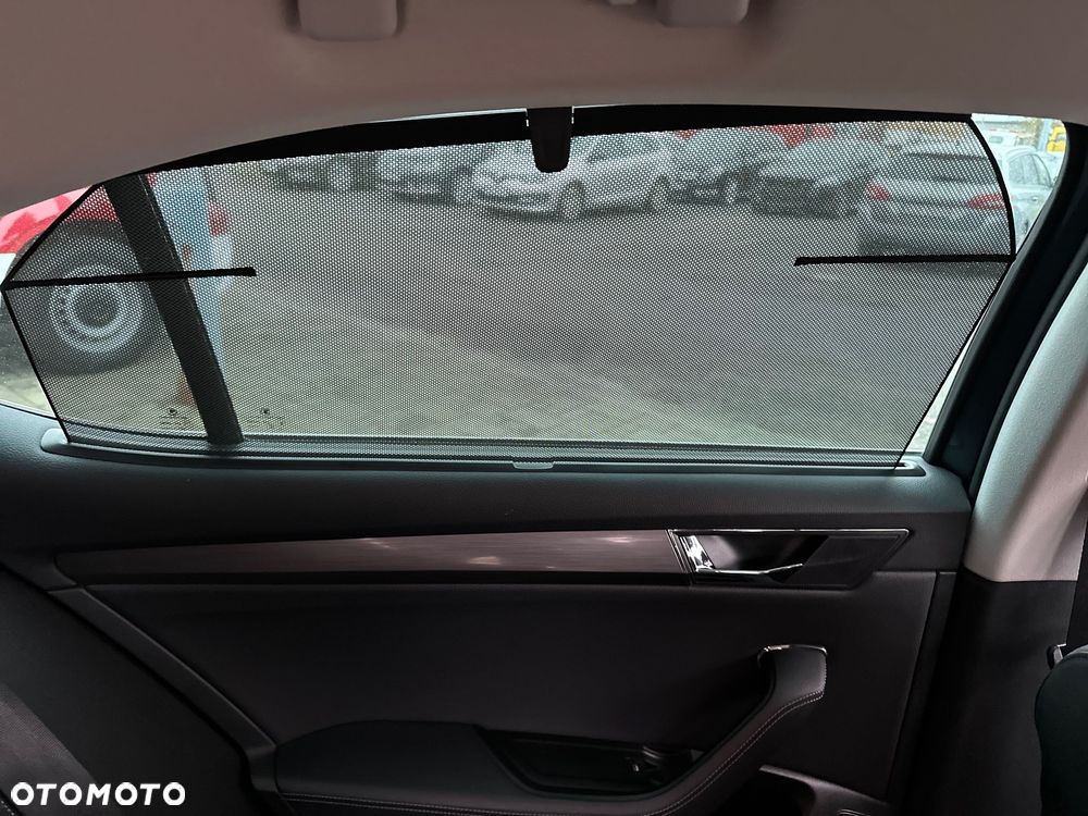 Skoda Superb 1.5 TSI Style DSG - 19