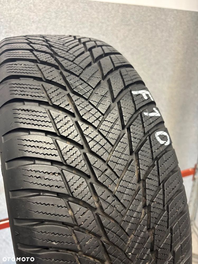 1 OPONA ZIMOWA BRIDGESTONE 205/60/16 92H  M+S, BLIZZAK LM001 - 2